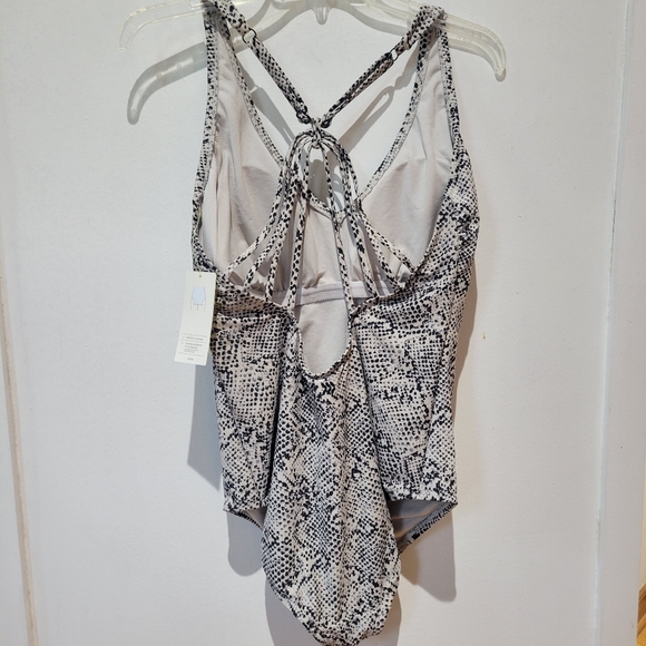 All in Motion One Piece Swimsuit - Picture 6 of 12